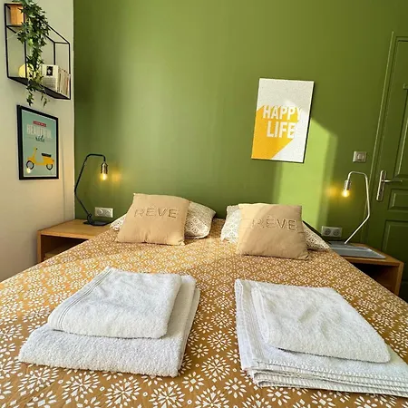 Appartement Cosy Cocoon Place Massena Nice